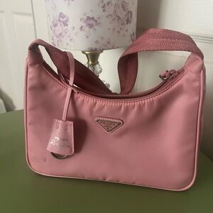 Authentic Prada Re-Edition 2000 Mini Nylon Bag – Rare Pink